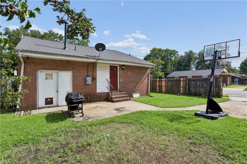 Photo 36 of 38 residential for sale in Hampton virginia Photo 36 of 38 residential for sale in Hampton virginia