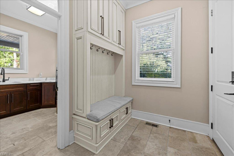 Photo 16 of 50 residential for sale in Virginia Beach virginia