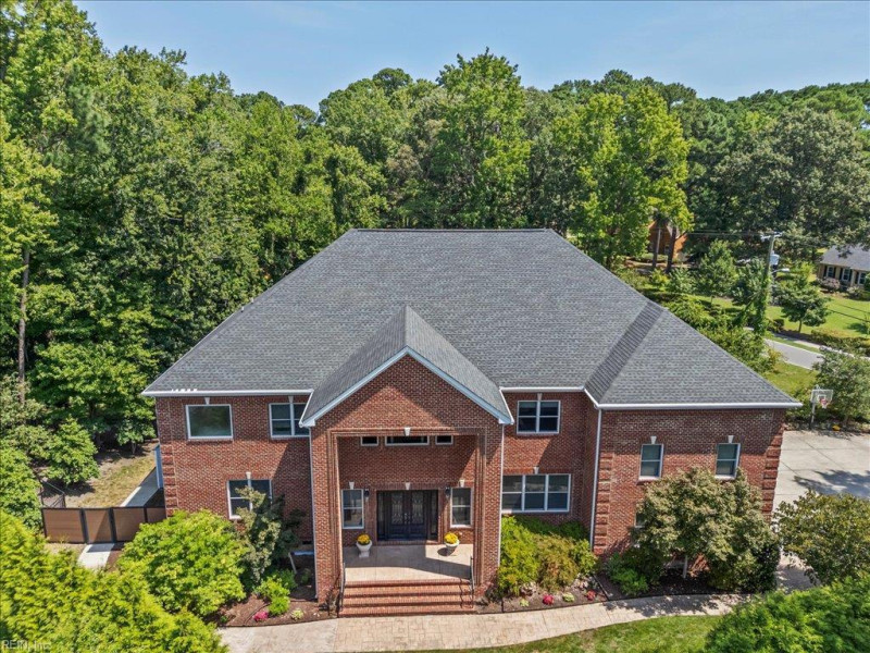 Photo 4 of 50 residential for sale in Virginia Beach virginia