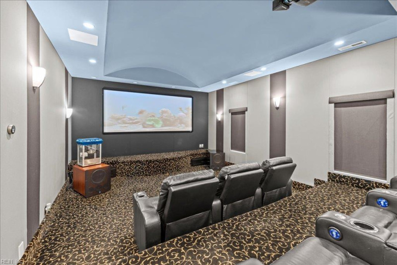 Photo 5 of 50 residential for sale in Virginia Beach virginia