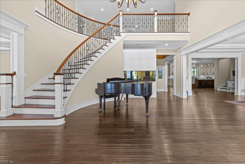 Photo 7 of 50 residential for sale in Virginia Beach virginia
