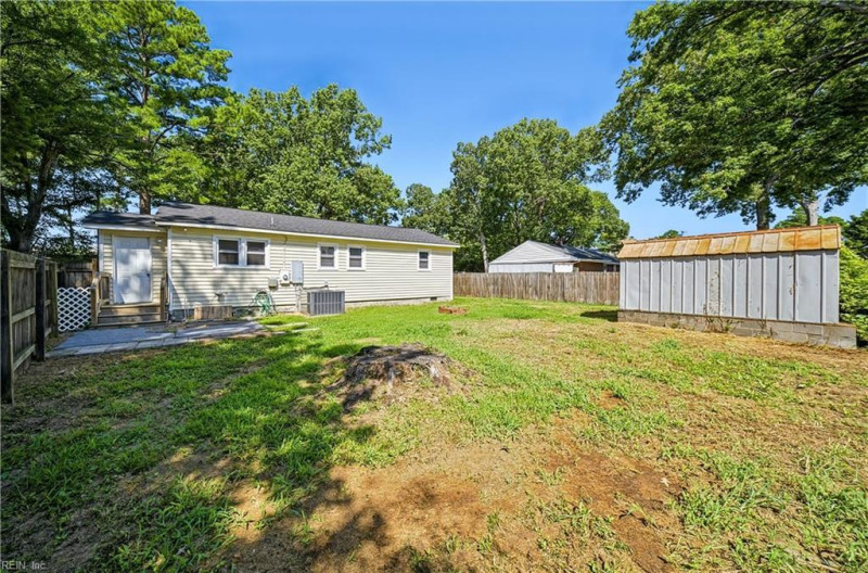 Photo 23 of 27 residential for sale in Virginia Beach virginia