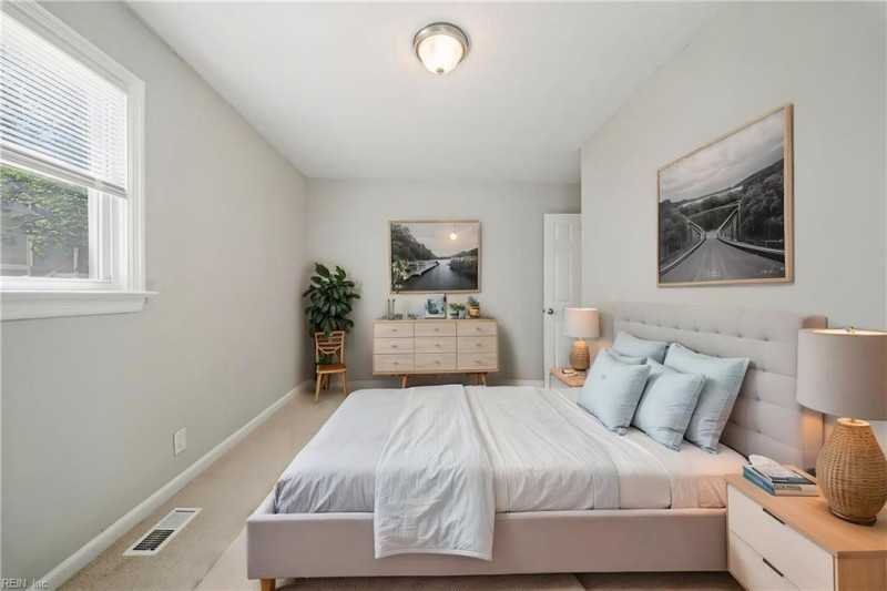 Photo 6 of 27 residential for sale in Virginia Beach virginia