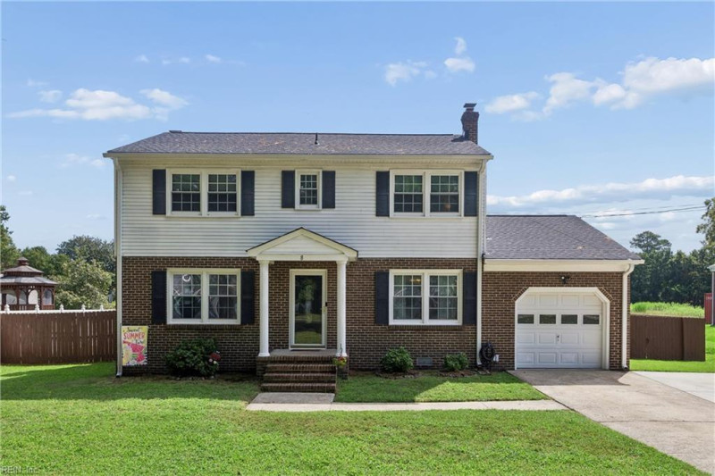 Photo 1 of 36 residential for sale in Poquoson virginia