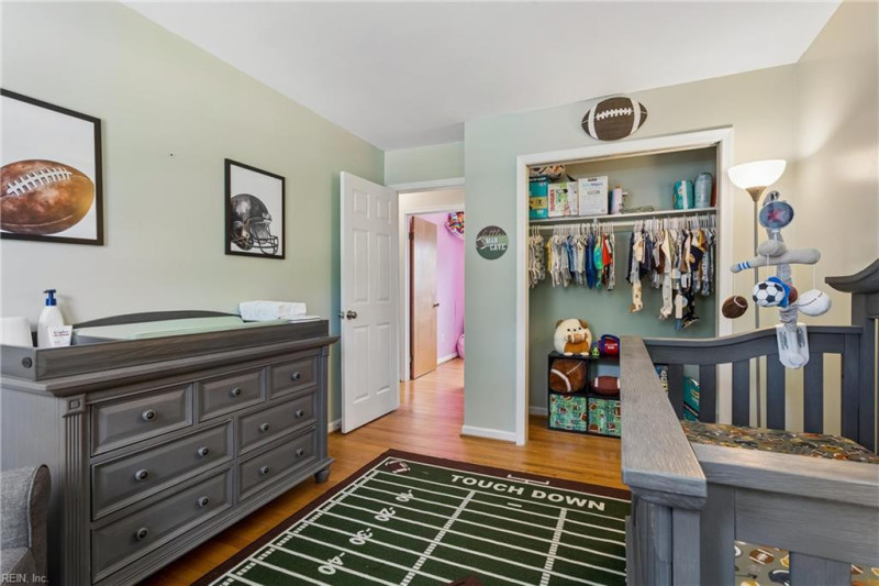 Photo 19 of 36 residential for sale in Poquoson virginia