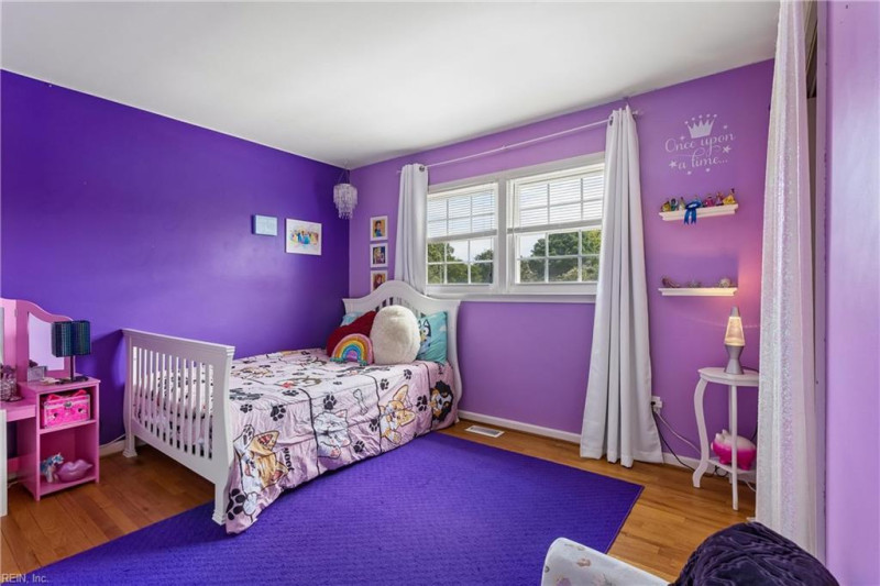 Photo 20 of 36 residential for sale in Poquoson virginia