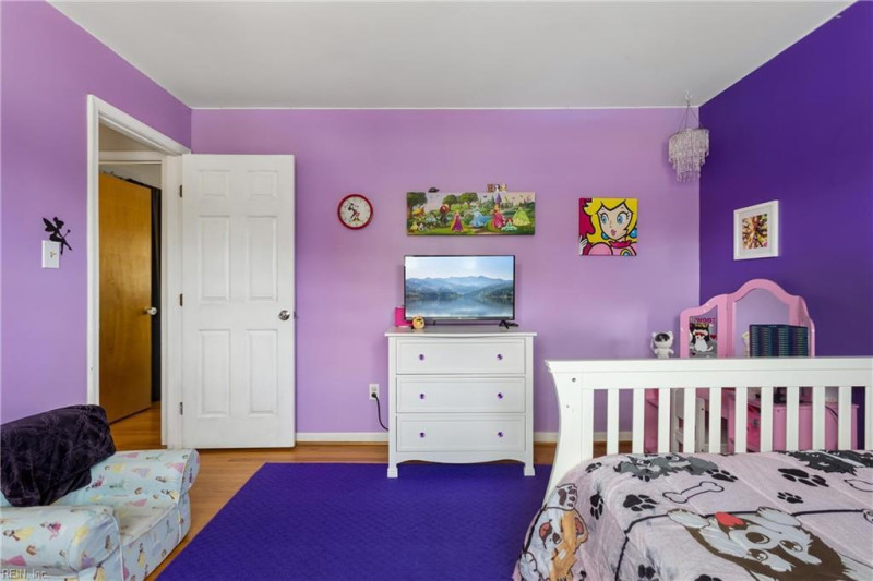Photo 21 of 36 residential for sale in Poquoson virginia
