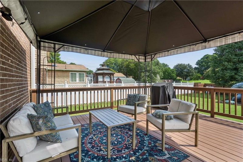 Photo 28 of 36 residential for sale in Poquoson virginia