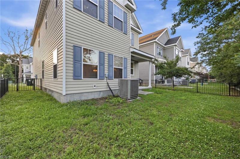Photo 32 of 34 residential for sale in Chesapeake virginia Photo 32 of 34 residential for sale in Chesapeake virginia