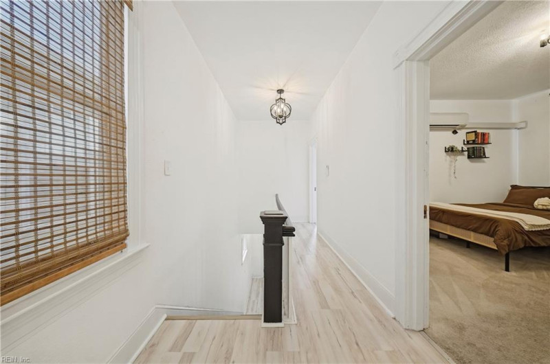 Photo 18 of 33 residential for sale in Norfolk virginia