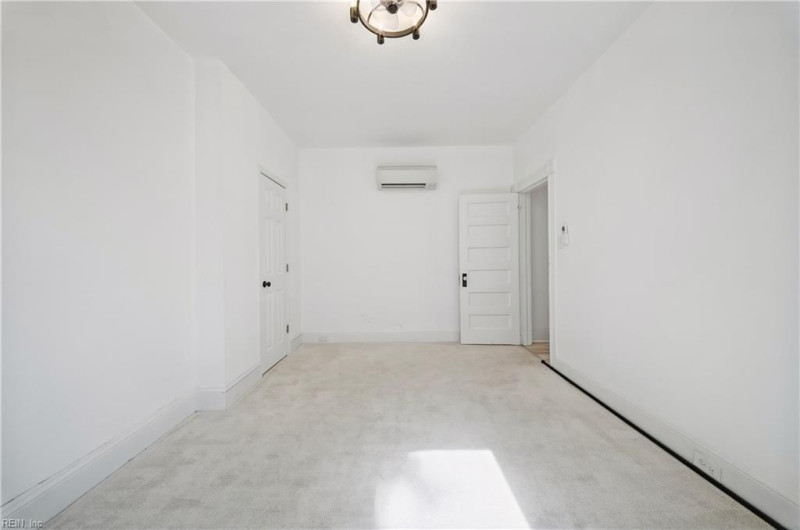 Photo 22 of 33 residential for sale in Norfolk virginia