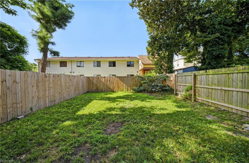 Photo 30 of 33 residential for sale in Norfolk virginia
