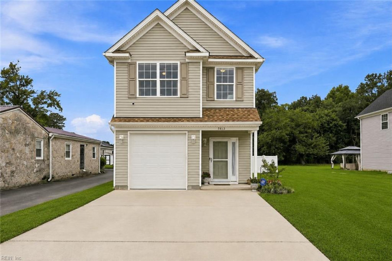 Photo 1 of 39 residential for sale in Suffolk virginia