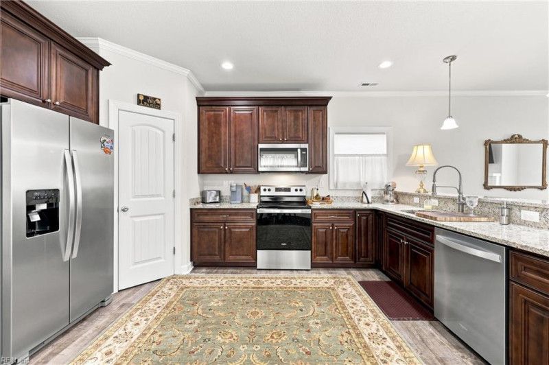 Photo 12 of 39 residential for sale in Suffolk virginia