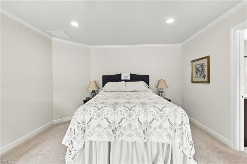 Photo 22 of 39 residential for sale in Suffolk virginia