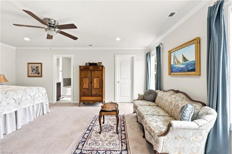 Photo 25 of 39 residential for sale in Suffolk virginia