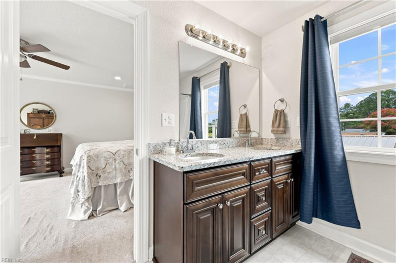 Photo 31 of 39 residential for sale in Suffolk virginia