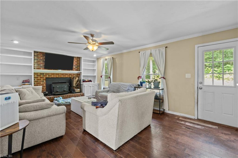 Photo 10 of 47 residential for sale in Chesapeake virginia Photo 10 of 47 residential for sale in Chesapeake virginia