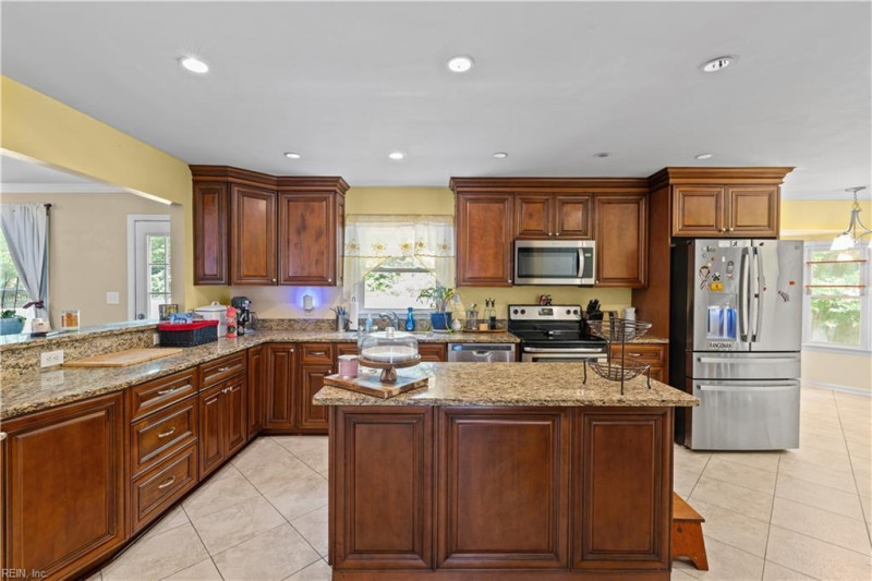 Photo 12 of 47 residential for sale in Chesapeake virginia Photo 12 of 47 residential for sale in Chesapeake virginia