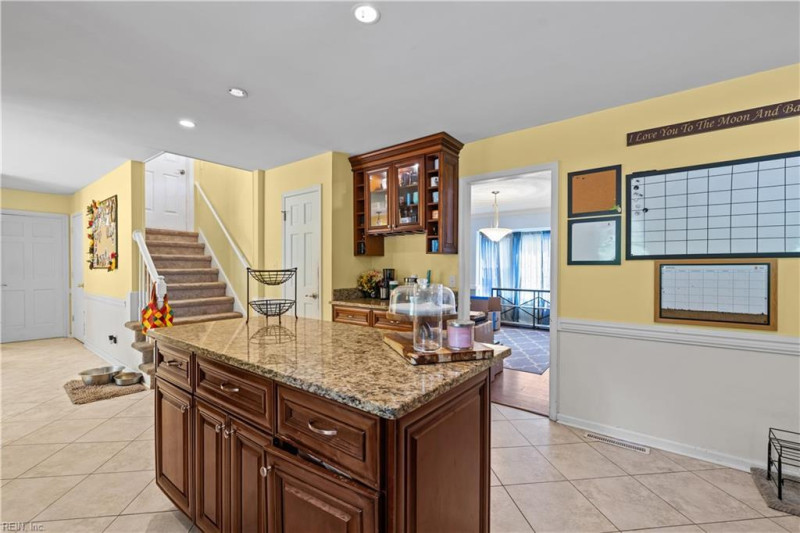 Photo 16 of 47 residential for sale in Chesapeake virginia Photo 16 of 47 residential for sale in Chesapeake virginia