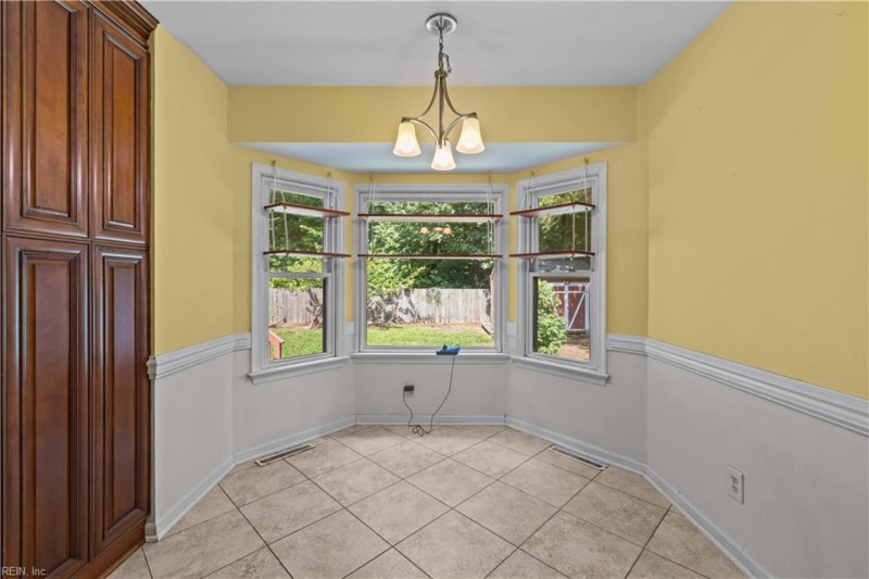 Photo 17 of 47 residential for sale in Chesapeake virginia Photo 17 of 47 residential for sale in Chesapeake virginia