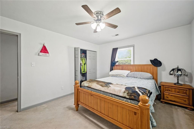 Photo 11 of 45 residential for sale in Williamsburg virginia
