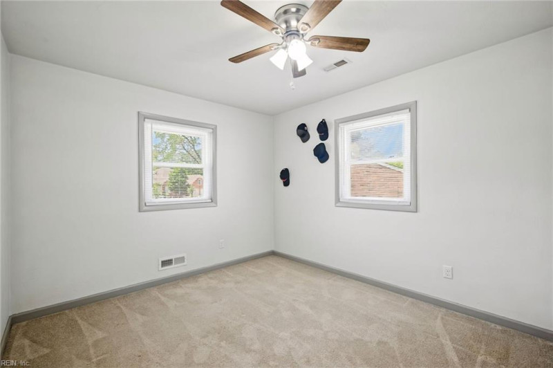 Photo 15 of 45 residential for sale in Williamsburg virginia