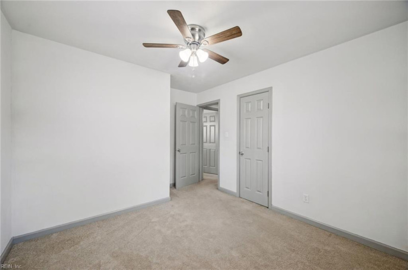 Photo 16 of 45 residential for sale in Williamsburg virginia