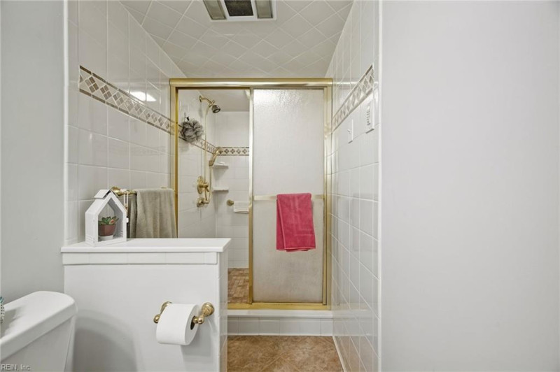 Photo 19 of 45 residential for sale in Williamsburg virginia
