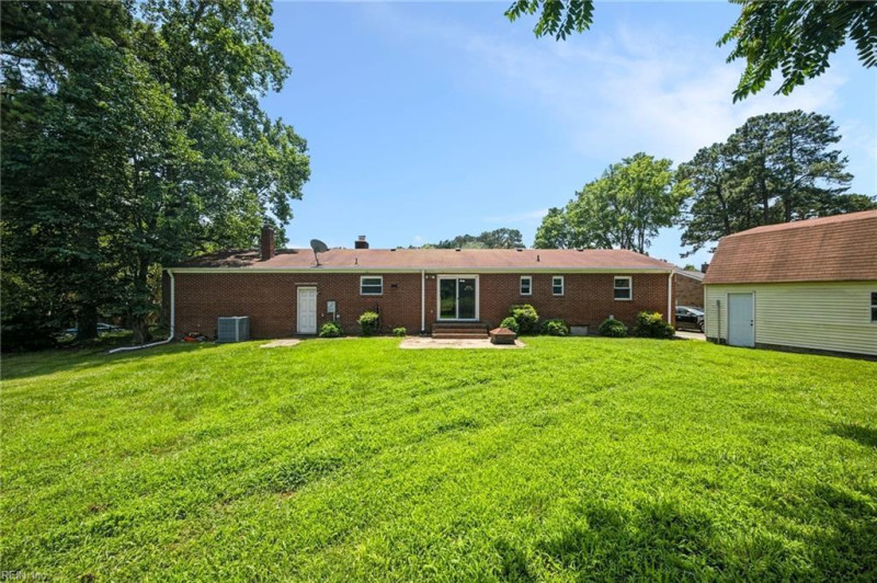 Photo 32 of 45 residential for sale in Williamsburg virginia