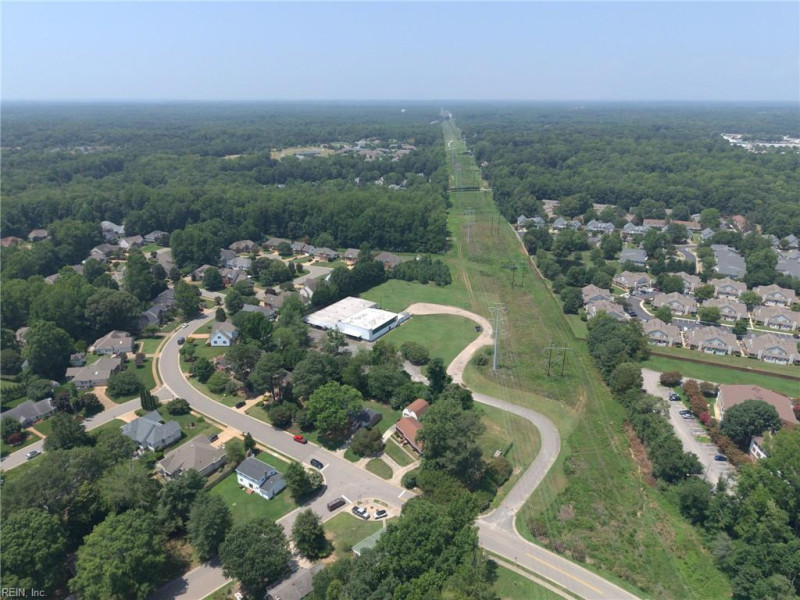 Photo 40 of 45 residential for sale in Williamsburg virginia