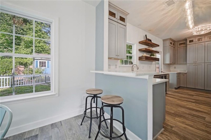 Photo 13 of 50 residential for sale in Virginia Beach virginia