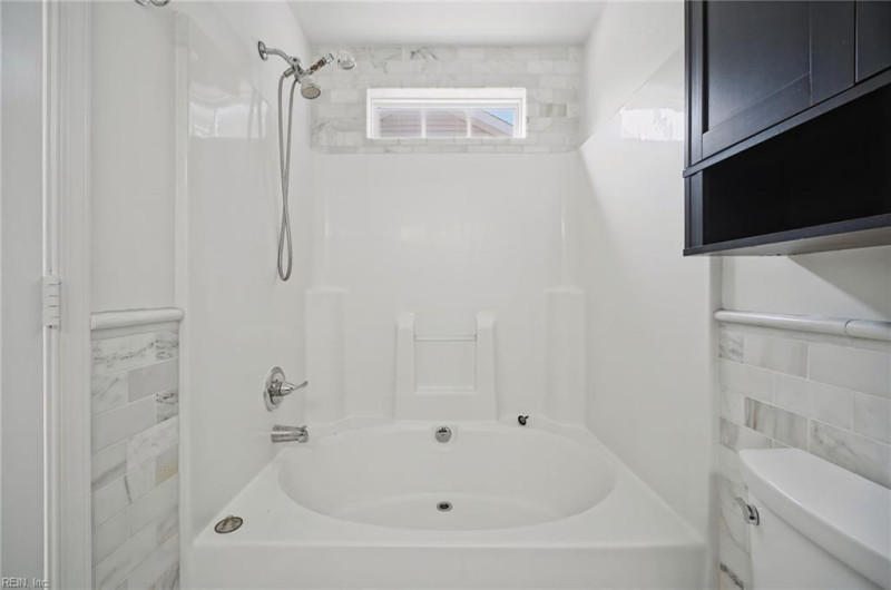 Photo 34 of 50 residential for sale in Virginia Beach virginia
