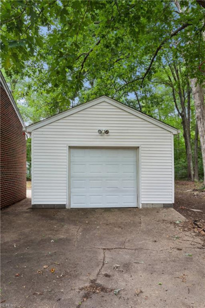 Photo 32 of 32 residential for sale in York County virginia