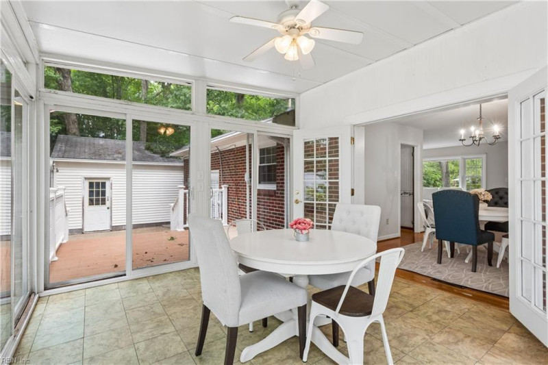 Photo 7 of 32 residential for sale in York County virginia