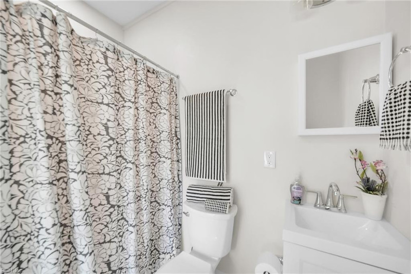 Photo 31 of 34 residential for sale in Norfolk virginia Photo 31 of 34 residential for sale in Norfolk virginia