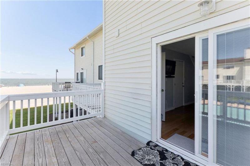 Photo 18 of 48 residential for sale in Hampton virginia