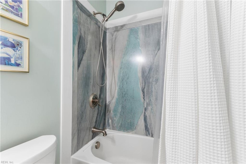 Photo 29 of 48 residential for sale in Hampton virginia