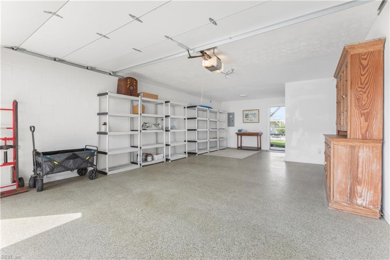 Photo 32 of 48 residential for sale in Hampton virginia