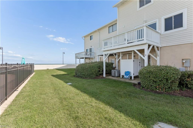 Photo 36 of 48 residential for sale in Hampton virginia