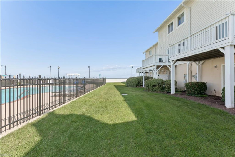 Photo 37 of 48 residential for sale in Hampton virginia