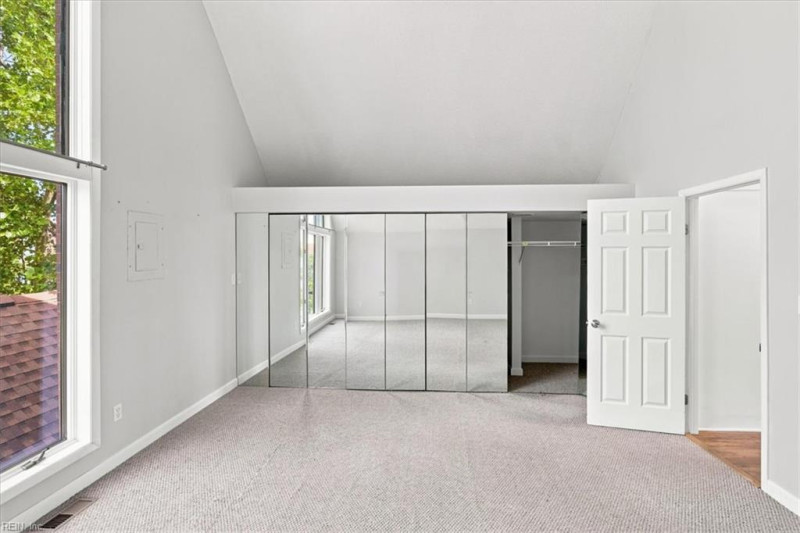 Photo 11 of 24 residential for sale in Norfolk virginia