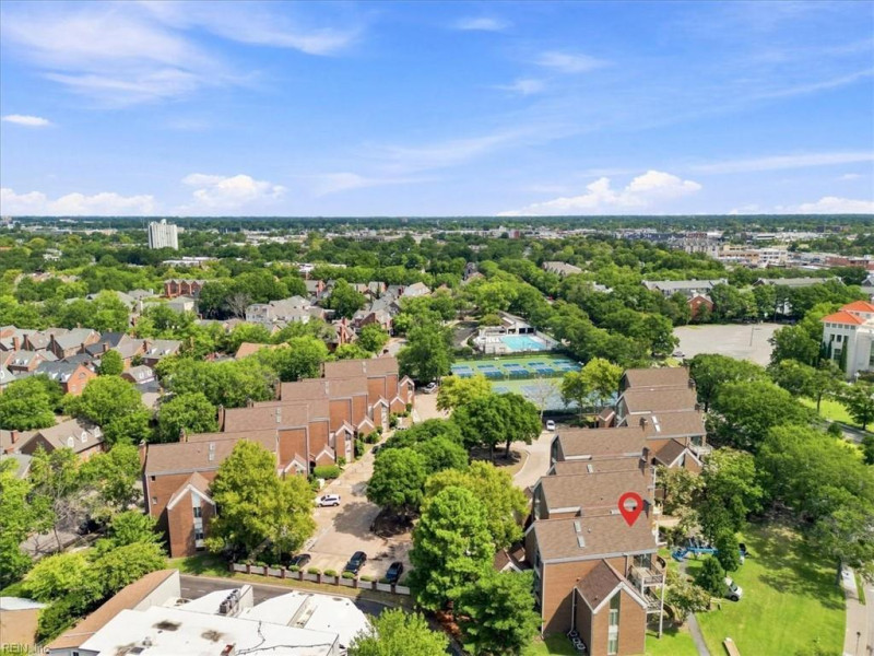 Photo 18 of 24 residential for sale in Norfolk virginia