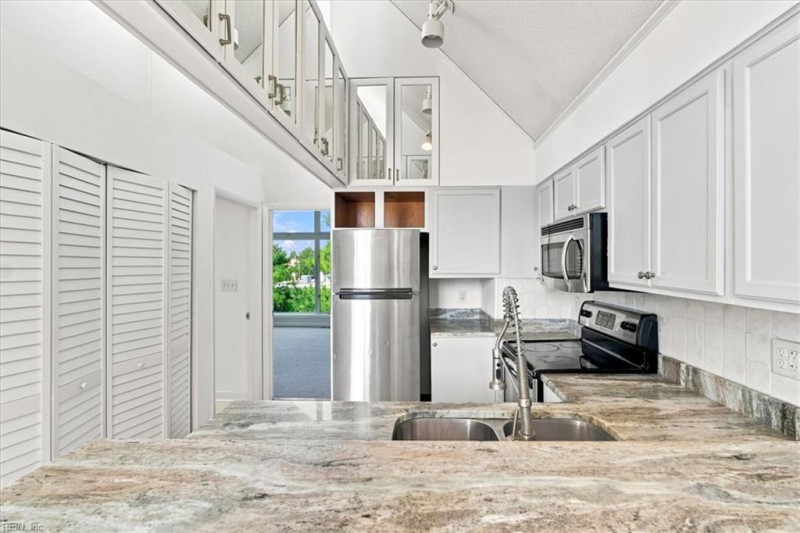 Photo 6 of 24 residential for sale in Norfolk virginia
