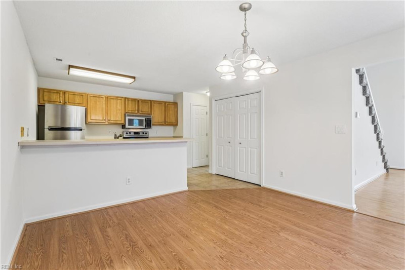 Photo 12 of 34 residential for sale in Newport News virginia