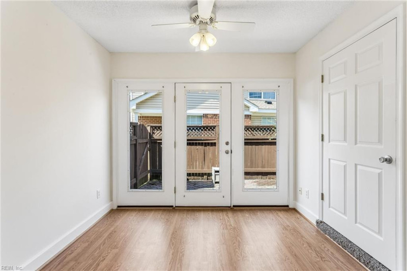 Photo 8 of 34 residential for sale in Newport News virginia