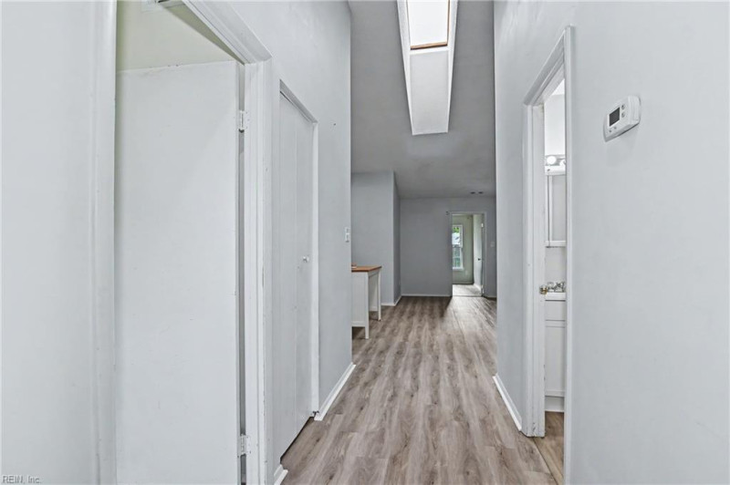 Photo 2 of 36 residential for sale in Virginia Beach virginia