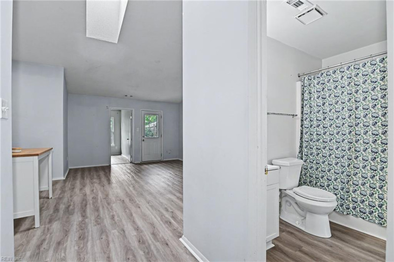 Photo 25 of 36 residential for sale in Virginia Beach virginia