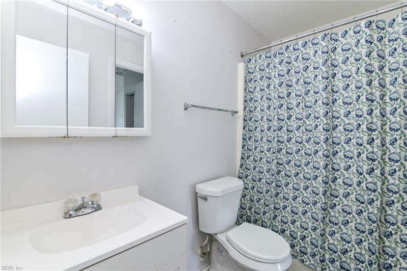 Photo 26 of 36 residential for sale in Virginia Beach virginia
