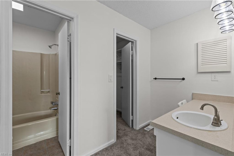 Photo 27 of 44 residential for sale in Virginia Beach virginia